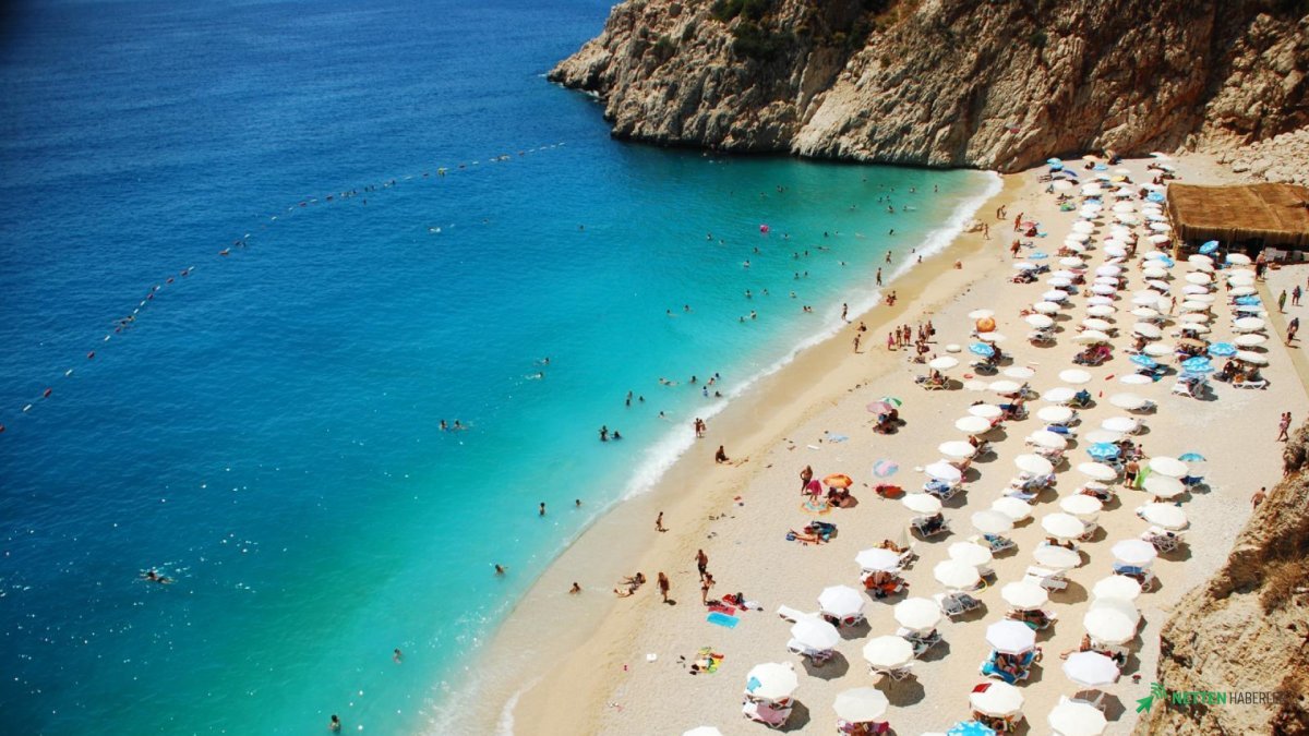 Dünya Seyahat Liginde Türkiye Zirveye Koşuyor: 60 Milyon Turistle Tarihi Başarı!