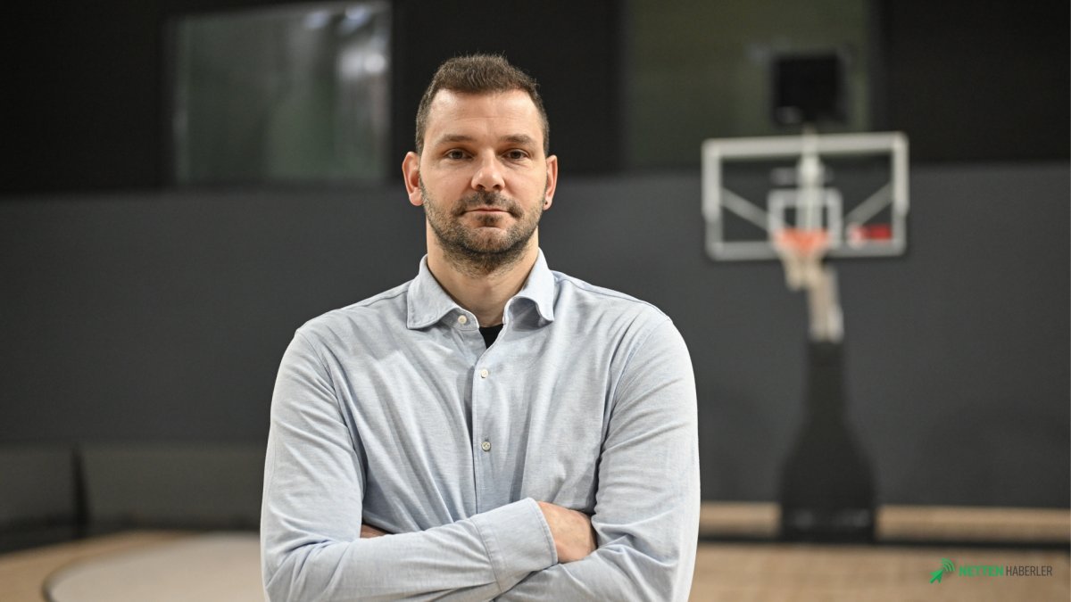 Galatasaray'da Sportif Direktörlük Şoku! Vladimir Micov Dönemi Sona Erdi, Kulüp Duyurdu!