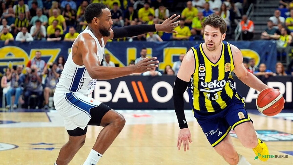 Nefes Kesen Rekabet! Fenerbahçe Beko, Anadolu Efes'i Son Saniyede Devirdi: Seride Durum 1-0