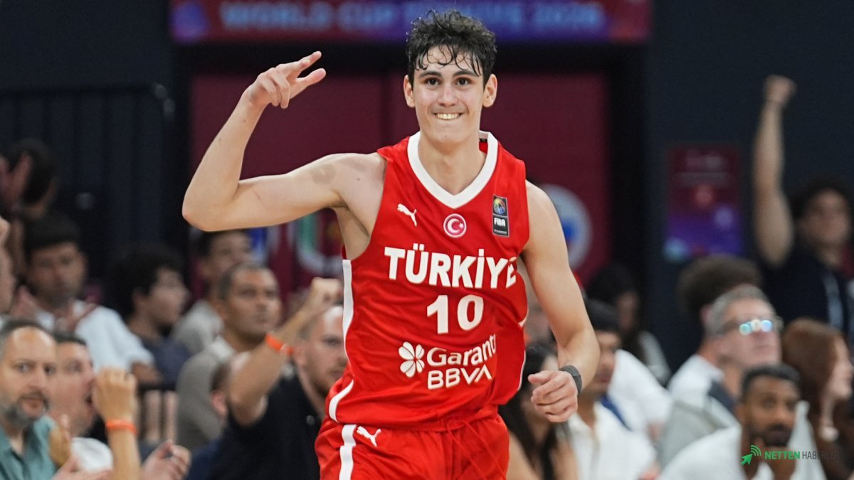 Basketbol Sahasında Tarihi Başarı! Ömer Kutluay, İki Dünya Şampiyonası'nda Birden Yer Alarak Rekora İmza Attı!