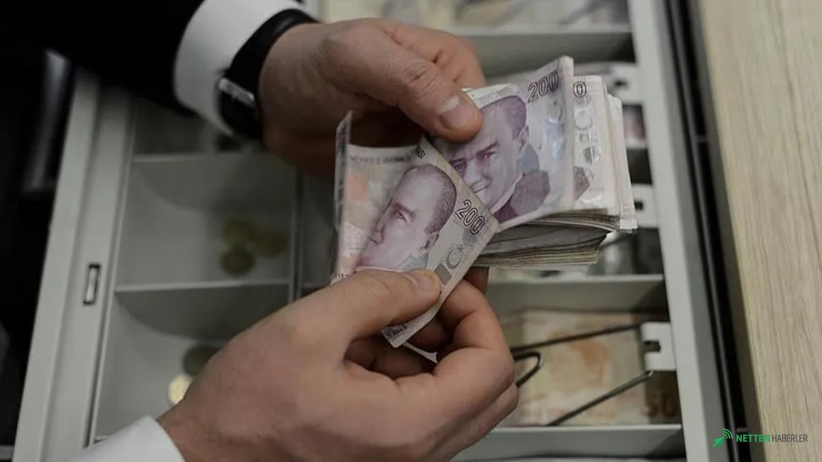 Emekli Maaşlarında Büyük Zam Kapıda: 20 Bin Lira Devri Bitiyor, Yeni Taban Sizi Şaşırtacak!