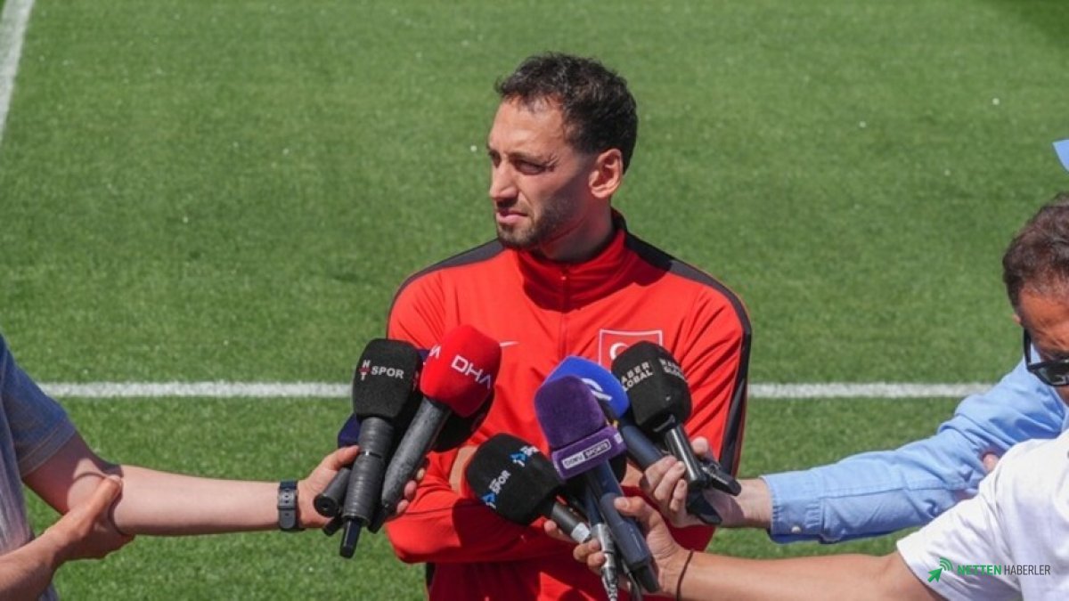 Milli Takım Kaptanı Hakan Çalhanoğlu'ndan Kritik Açıklama: Dünya Kupası İçin Geri Sayım Başladı! Yarın Sahadayız!