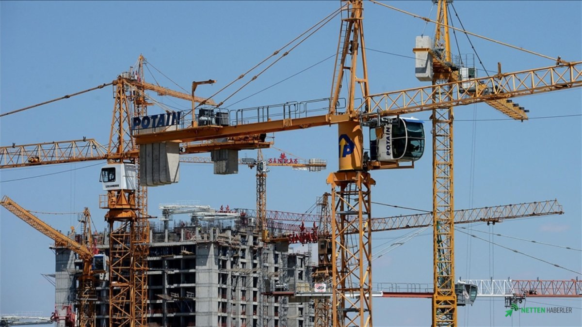 İnşaat Sektöründe Alarm Zilleri Çalıyor: Maliyetler %33'ü Aştı! Emlak Fiyatları Yeni Rekorlara mı Koşuyor?