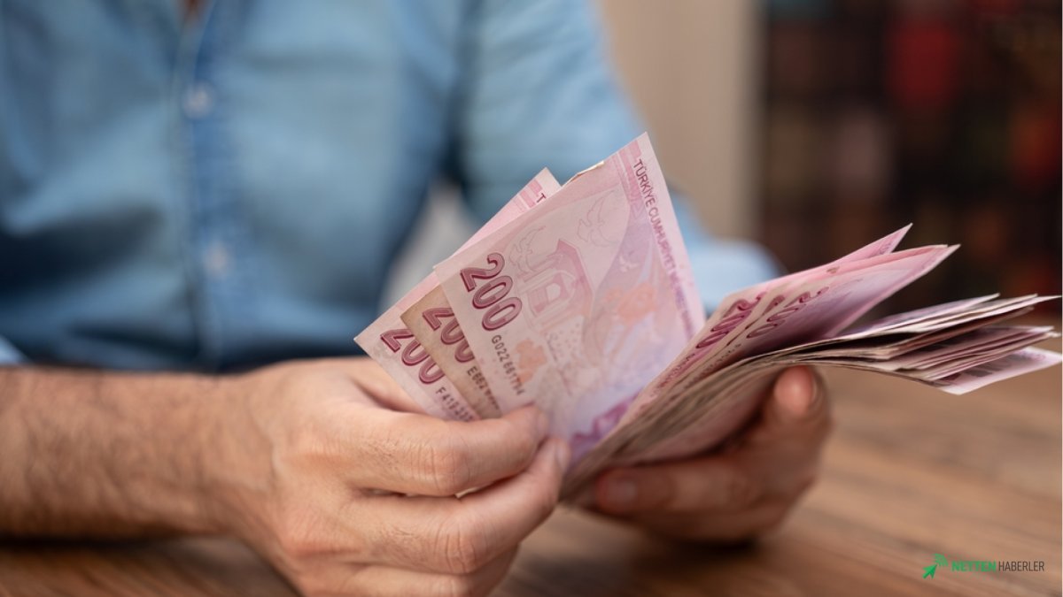 Milyonları Bekleyen Zamlar Geliyor! Emekliler ve Memurlar Yeni Maaşlarını Öğrenince Şaşıracak!
