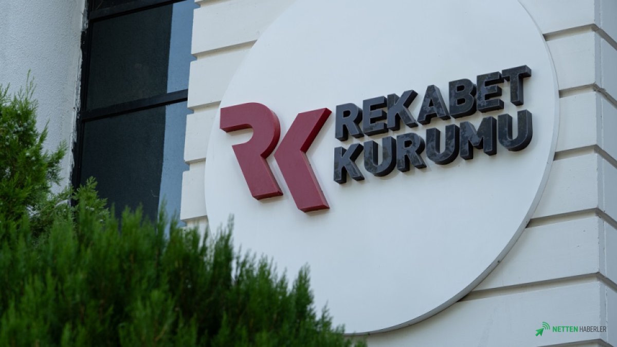 Coca-Cola Dolaplarında Devrim: Rakiplere Kapı Açıldı, Tekel İddiası Sarsıldı!