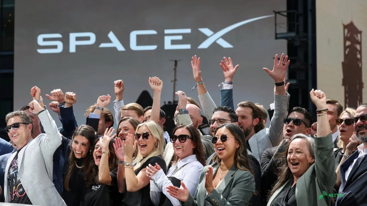 Uzay Devi SpaceX Borsayı Salladı: 2 Trilyon Dolarlık Dev Rekorla Tarihe Geçti!