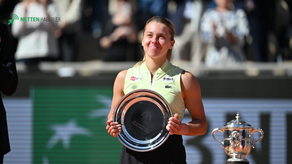 Fransa Açık'ta Genç Yetenek Mirra Andreeva'dan Muhteşem Şampiyonluk: Tenis Dünyasında Yeni Bir Dönem Mi Başlıyor?