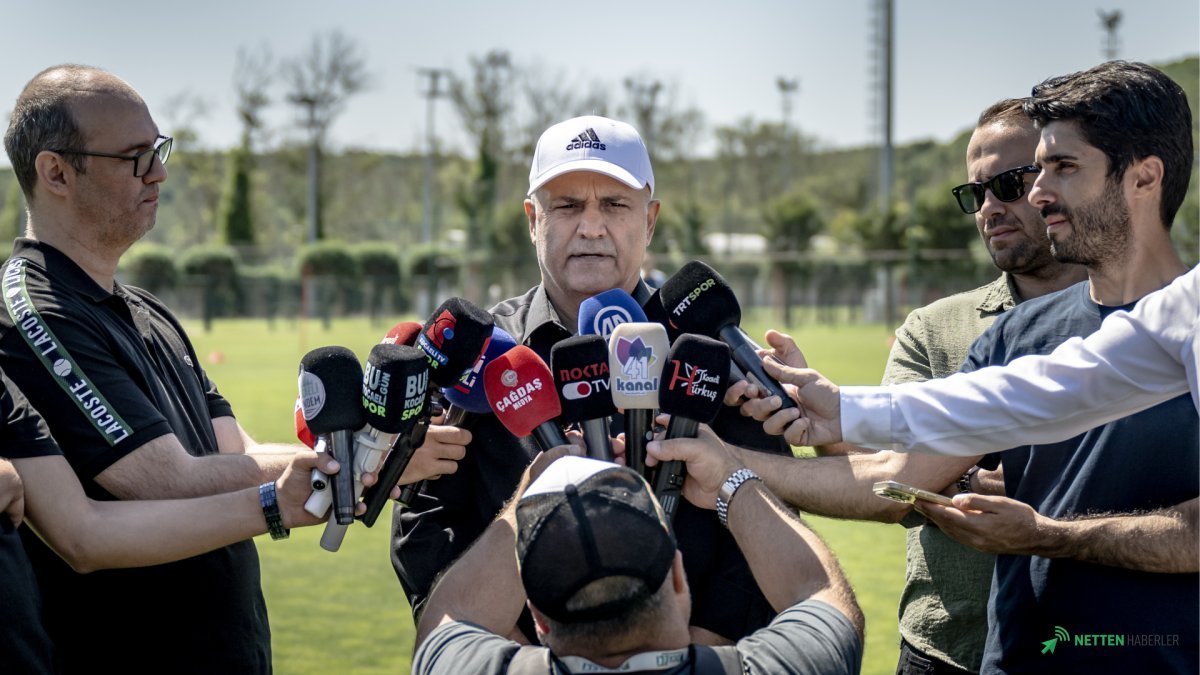 Türk Futbolunun Geleceği Tehlikede mi? Kocaelispor Başkanı'ndan Şok Açıklamalar: 'Tam Serbestliğe Karşıyız!'