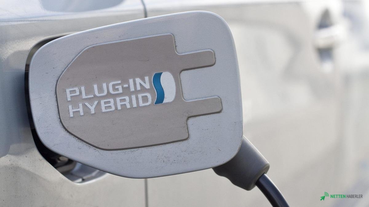Plug-in Hibritlerin Gizemi Çözülüyor: Batarya Ömrü, Beklenmedik Masraflar ve Gerçekler!