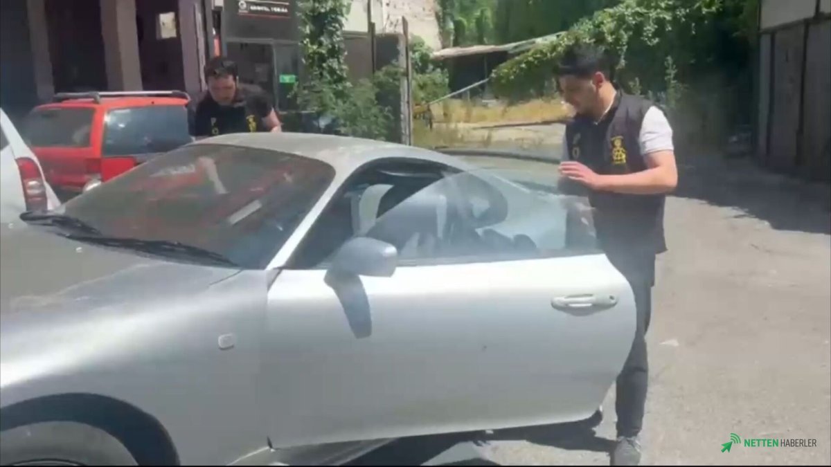 Lüks Araç Vurgunu Çökertildi: Mühendisler ve Trafik Müşavirleri Ağda! Şasi Numaralarıyla İnanılmaz Dolandırıcılık Ortaya Çıktı!