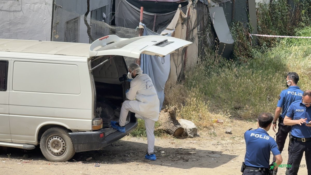 İstanbul'u Koku Sardı: Boş Arsada Korkunç Keşif! Çocuklar Ortaya Çıkardı, Kimliği Bulundu...