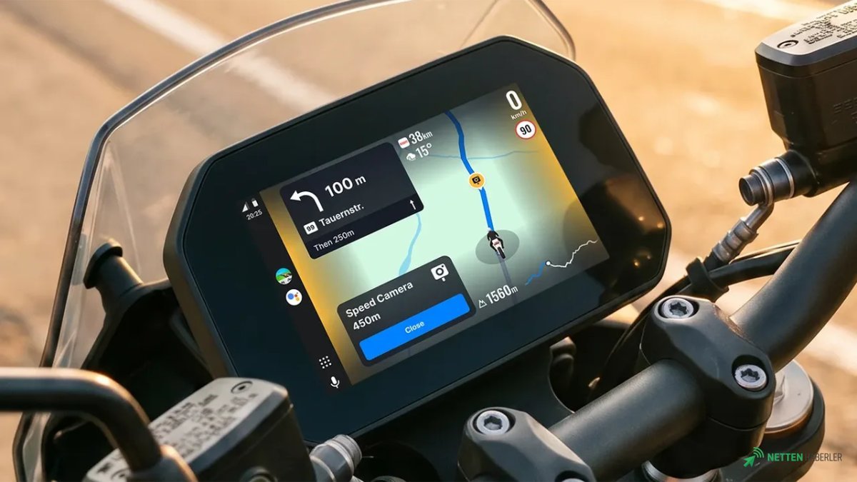 Motosiklet Sürücülerinin Yıllardır Beklediği Devrim: Android Auto ve CarPlay Artık İki Teker Üzerinde!