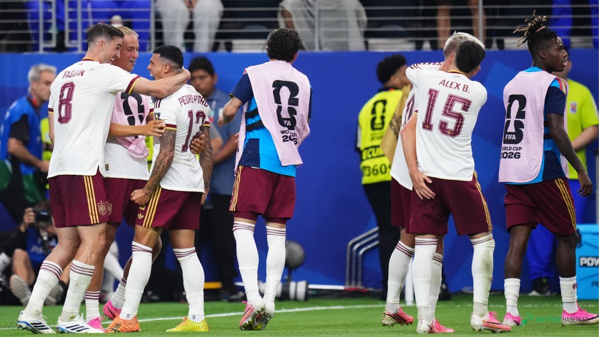 Dünya Kupası'nda Tarihi Flaş! İspanya, Son Finalisti Devirdi; Mbappe Gözyaşlarına Boğuldu!
