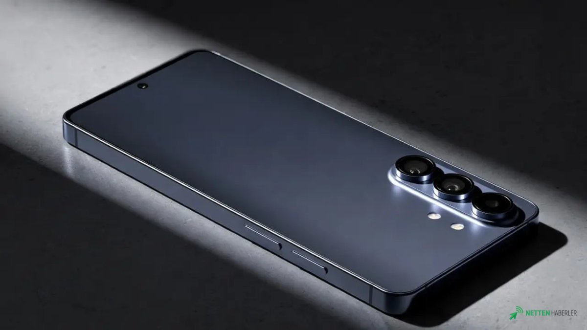 Samsung'dan Sürpriz Hamle! Galaxy S26 FE İlk Kez Görüntülendi: İşte O Efsane Yonga Seti ve Android 17 Detayları!