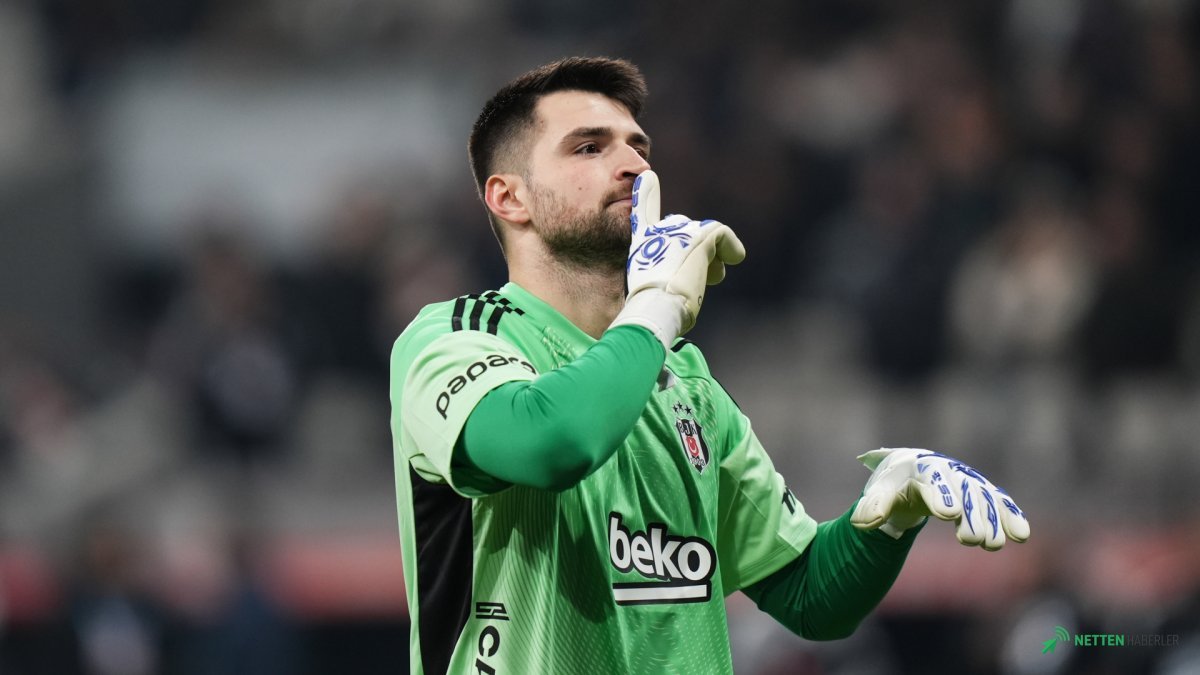 Beşiktaş'tan Ayrılan Yıldız Kaleci Ersin Destanoğlu'nun Yeni Rotası Belli Oldu: 3 Yıllık Dev Anlaşma!
