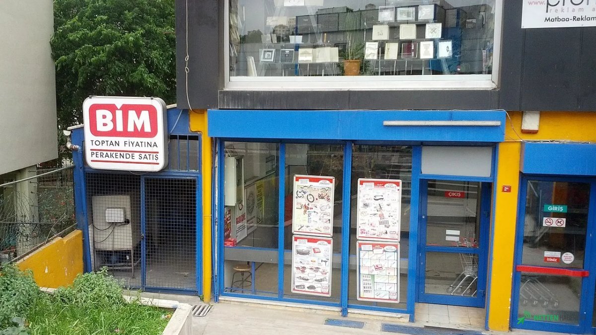 BİM'den Şaşırtan Hamle: Elektrikli Bisikletler Çıkarma Yapıyor! Fiyatları Dudak Uçuklatacak Cinsten mi?