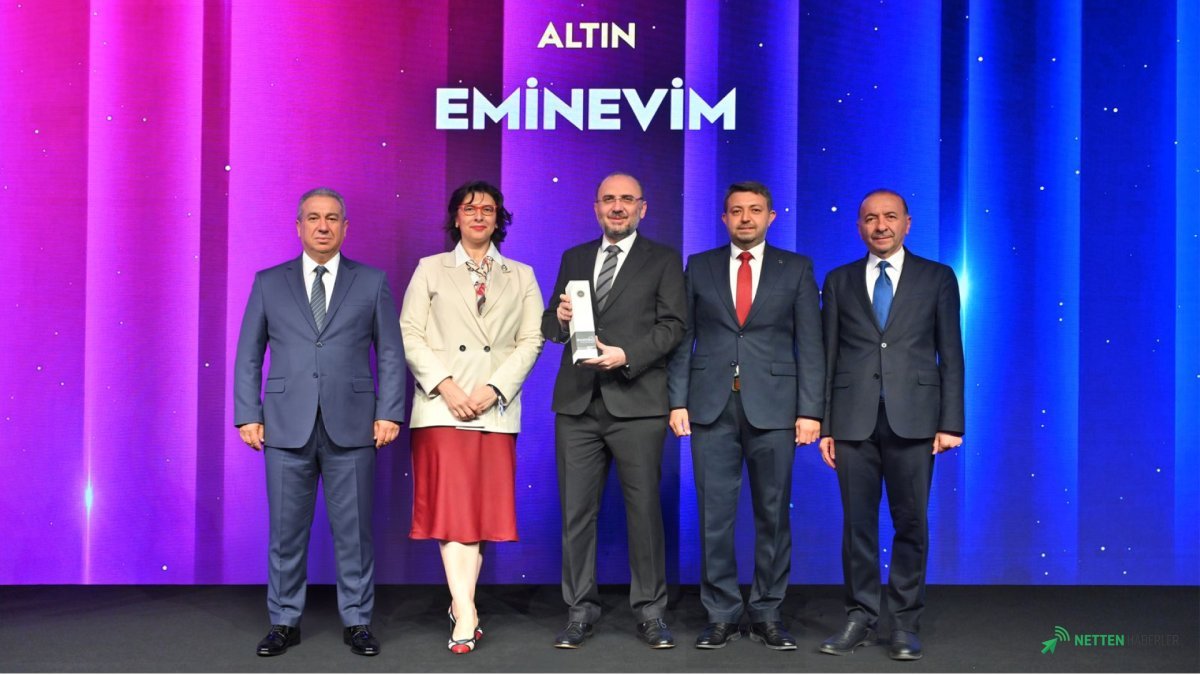 Eminevim'den Dijital Pazarlamada Tarihi Başarı: Tasarruf Finansmanı Kategorisinde Zirveye Yerleşti!