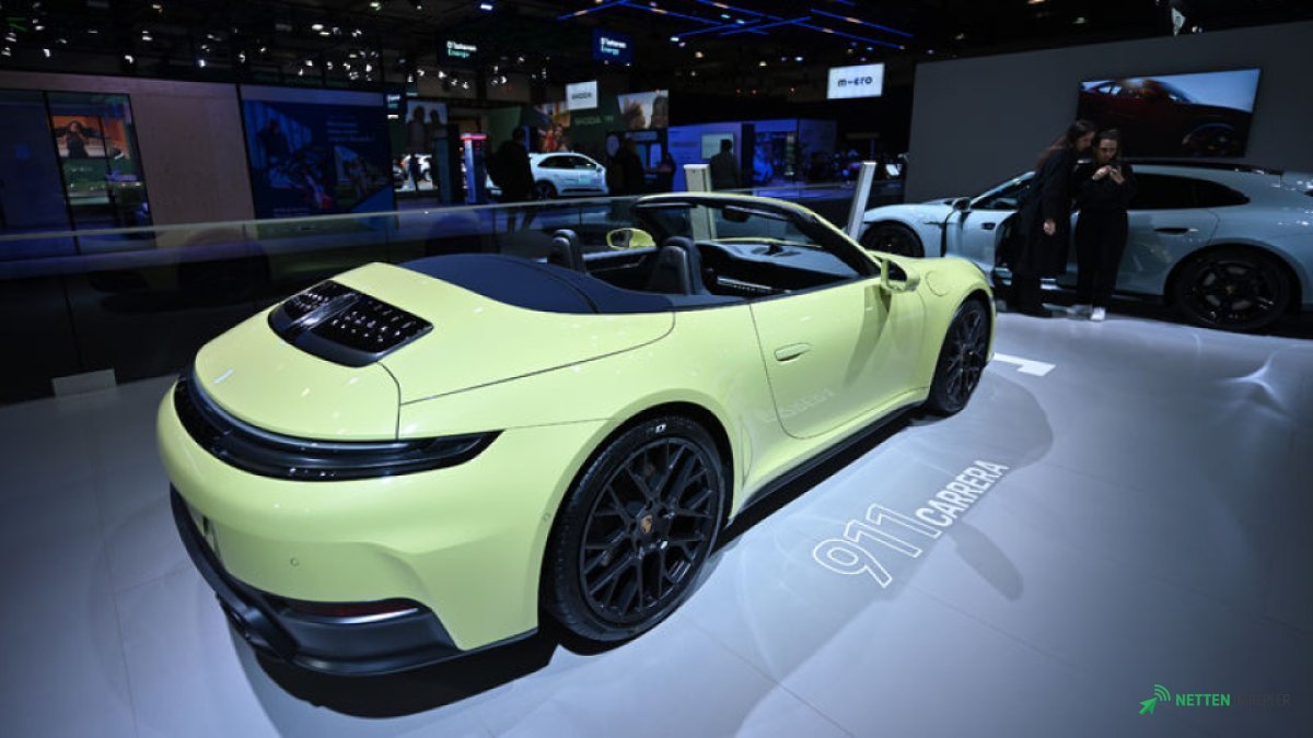6 YIL SONRA PORSCHE'DEN BEKLENMEDİK DÜŞÜŞ! Küresel Talep Şoku Lüks Devi Sarsıyor