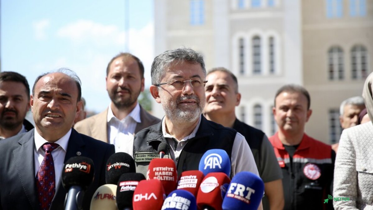 Tarımda Devrim Niteliğinde Adım: Bakan Yumaklı'dan 'Kalıntı Eylem Planı' ile Pestisit Kullanımına Vurgu!