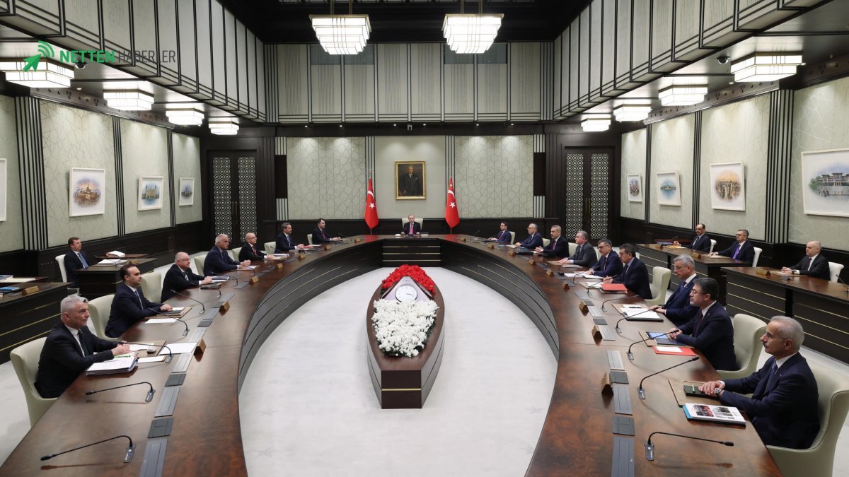 Beştepe'de Yoğun Gündem: Ekonomi, Bölgesel Güvenlik ve İç Dinamikler Kabine Masasında