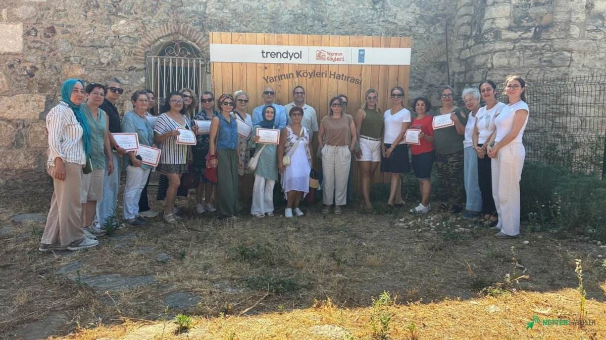 Yapay Zeka Kırsalı Dönüştürüyor: Yarının Köyleri Projesiyle Üreticilere Yeni Ufuklar Açılıyor!