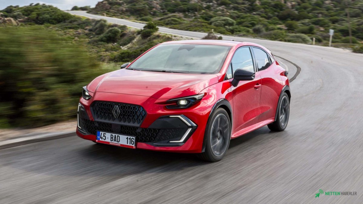 Türkiye Otomotiv Pazarına Renault Damgası! İşte İlk Yarının Zirvesindeki Şaşırtıcı Detaylar!